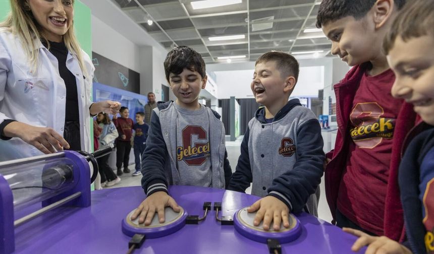 Mersin'de Mercan Bilim Merkezi 200 bin ziyaretçiye ulaştı