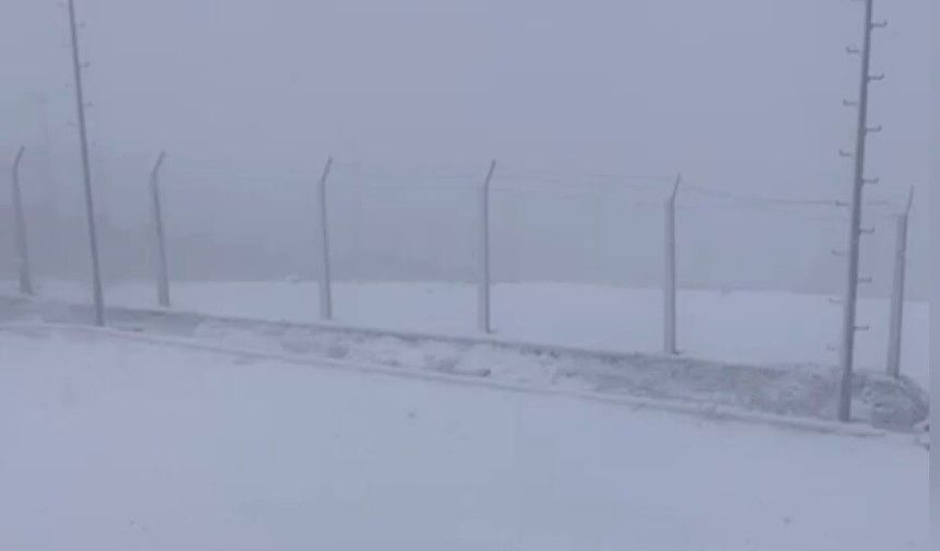 Osmaniye'de yüksek kesimlere kar yağdı