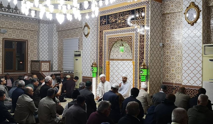 Afşin’de Hacı Adayları Dualarla Kutsal Yolculuğa Uğurlandı
