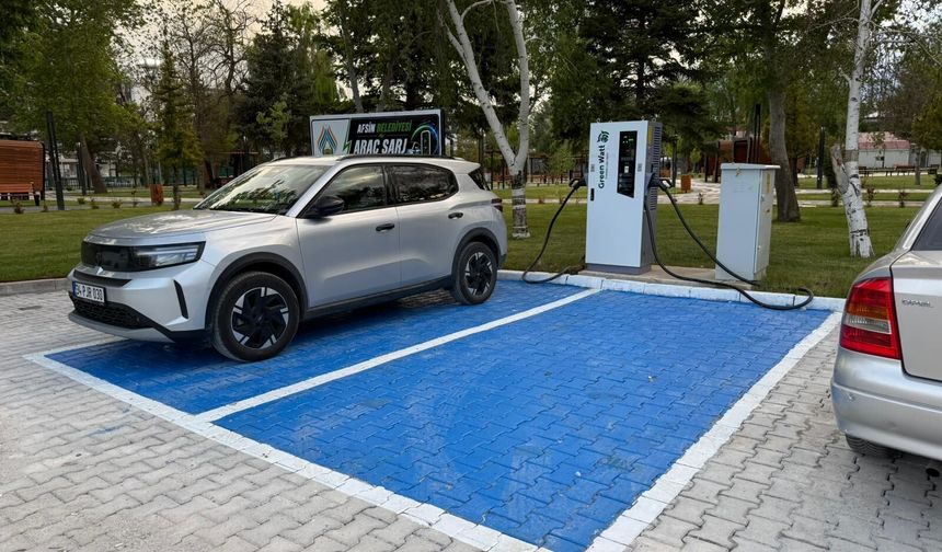 Elektrikli Araç Sahiplerine Müjde: Afşin’e İlk Şarj İstasyonu Kuruldu