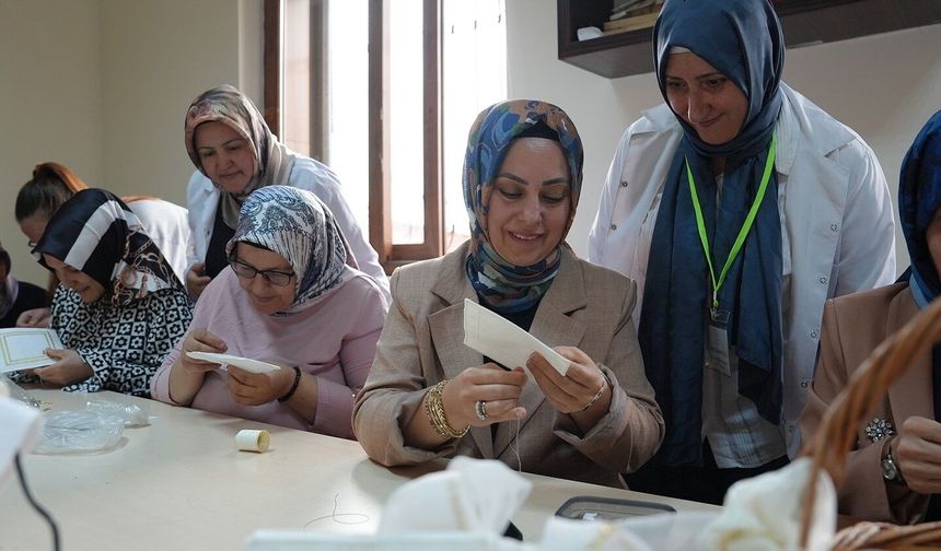 Geri Dönüşüm ve El Sanatı Kadınlarla Hayat Buldu