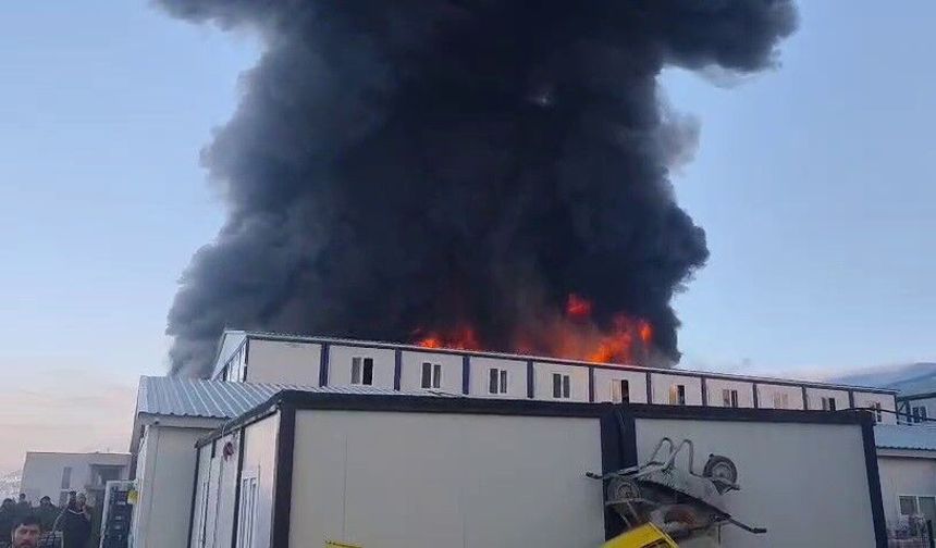 Şantiyede Yangın: 1 Ölü, 7 Yaralı