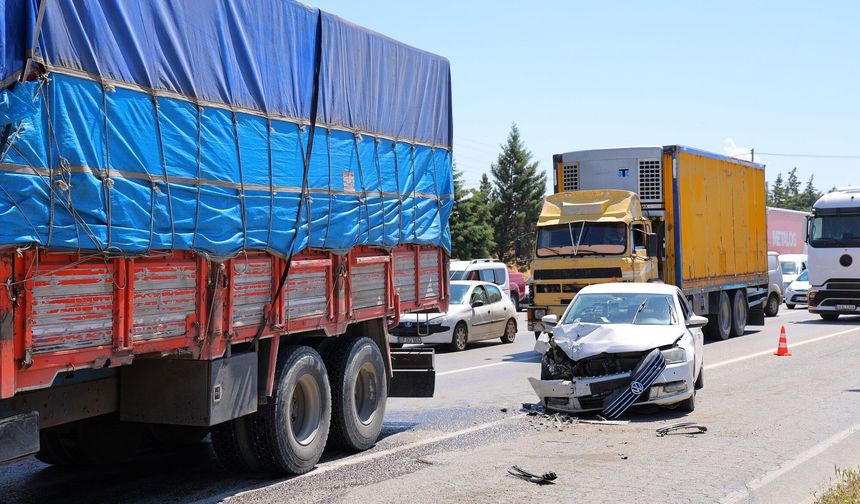2 Farklı Trafik Kazasında 2 Kişi Yaralandı
