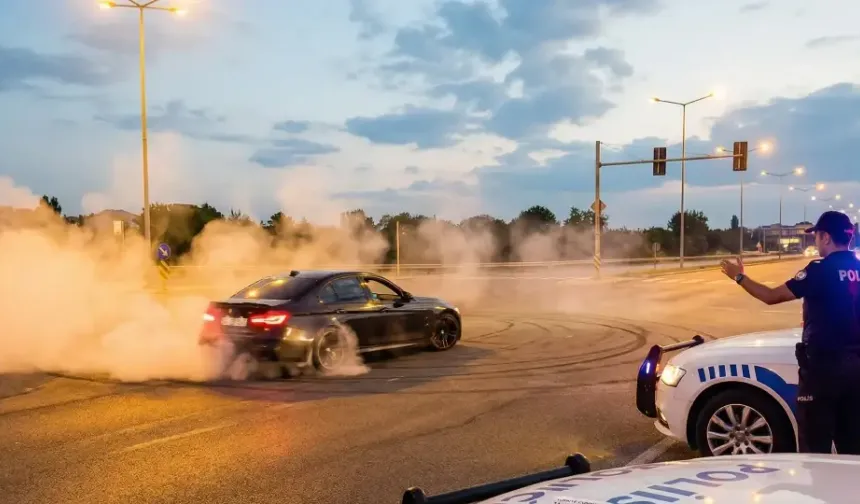 Drift Yapan Sürücüye 140 Bin TL Ceza