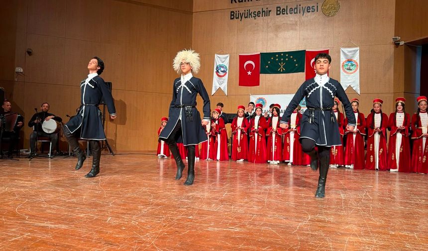 Kafkasya’nın Zengin Mirası Sahneye Taşındı