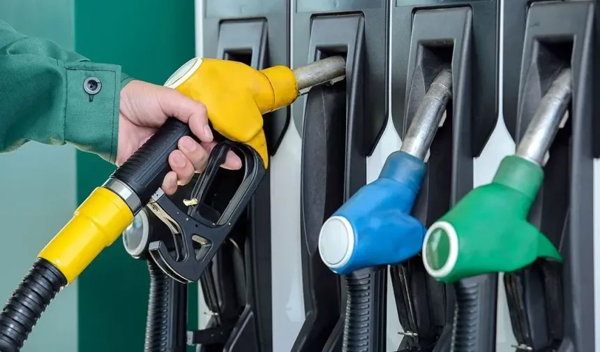 Benzine Zam Geliyor! Akaryakıt Tabelaları Değişecek