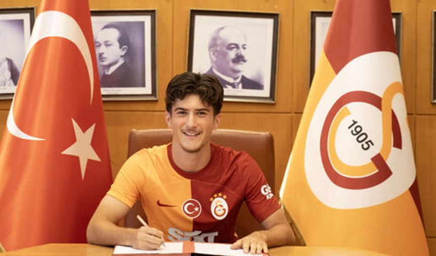 Galatasaray’dan ayrıldı, sürpriz takıma imza attı!
