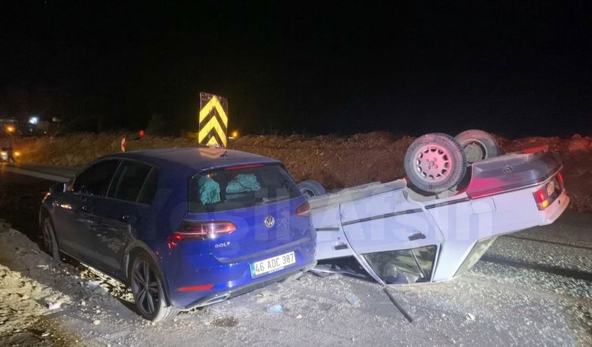 Kavşakta Ortalık Savaş Alanına Döndü! 3 Yaralı