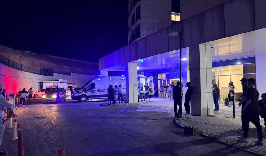 Kına Gecesi Bir Anda Savaş Alanına Döndü! 1 Ölü, 3 Yaralı