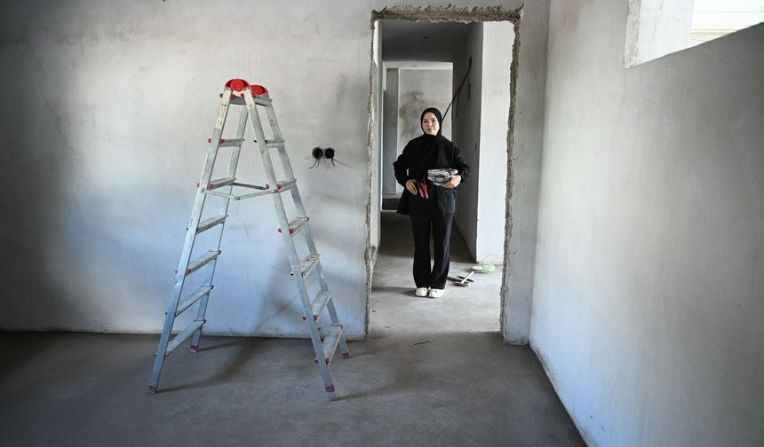 12 Yaşında Başladığı Meslekte Usta Oldu: Müşteriler Görünce Şaşırıyor