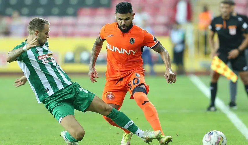 Konyaspor-Başakşehir Maçında İlk Yarıda Gol Sesi Çıkmadı!