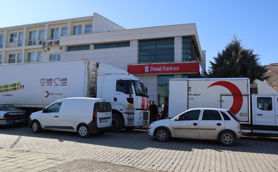 Türk Kızılay Kan Toplama Aracı Afşin’de