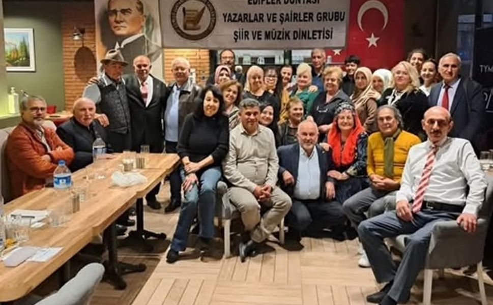 Şairler Eskişehir’de Şiir ve Müzik İçin Buluştu