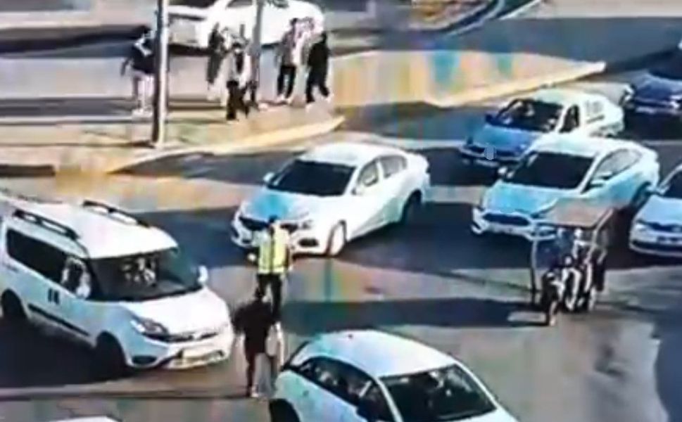 Trafikte Polise Sopayla Saldıran Şahıs Tutuklandı