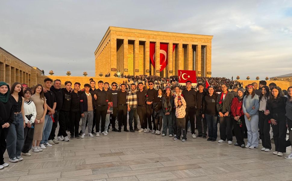 Afşin Anadolu Lisesi Öğrencilerinden Üç Şehri Kapsayan Kültür Gezisi
