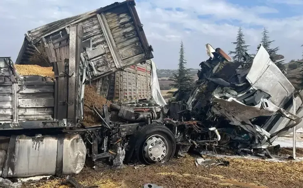Kahramanmaraş–Gaziantep Yolunda Zincirleme Tır Kazası