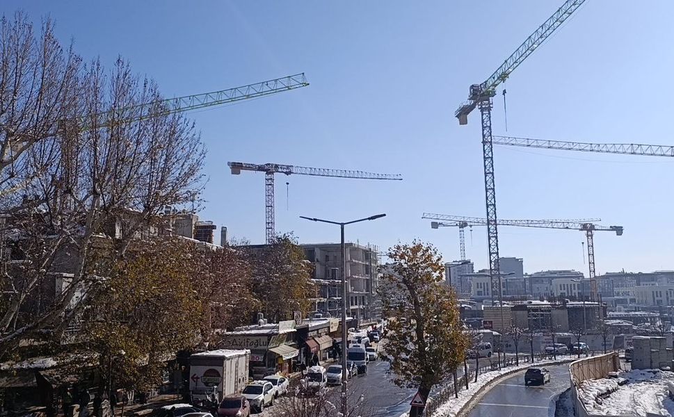 Hava Sıcaklıkları Düştü İnşaatlarda Çalışmalar Durma Noktasında Geldi