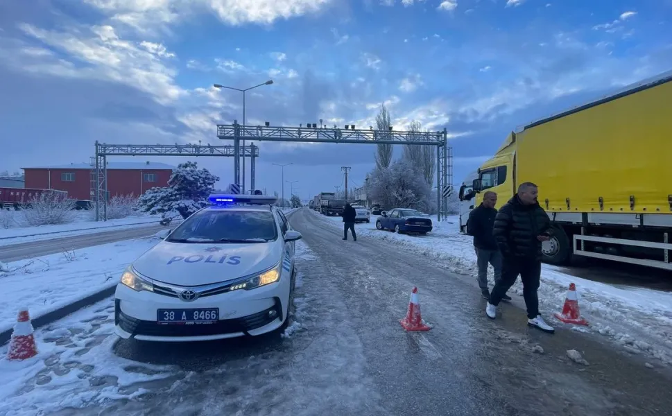 Kahramanmaraş Emniyetinden Sürücülere Yol Durumu Uyarısı