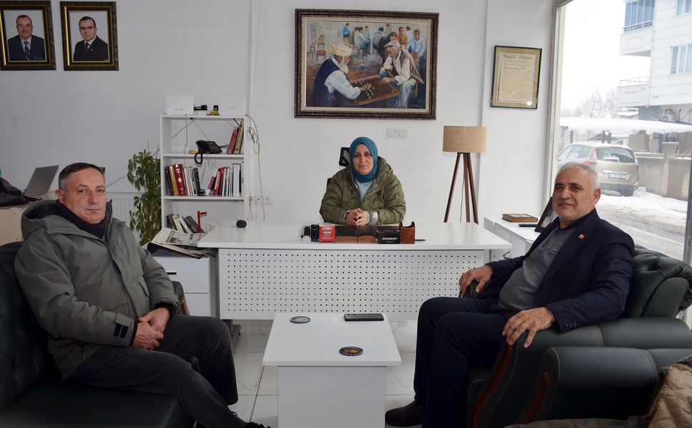 Kalender’den Yeşil Afşin Gazetesi’ne Anlamlı Ziyaret