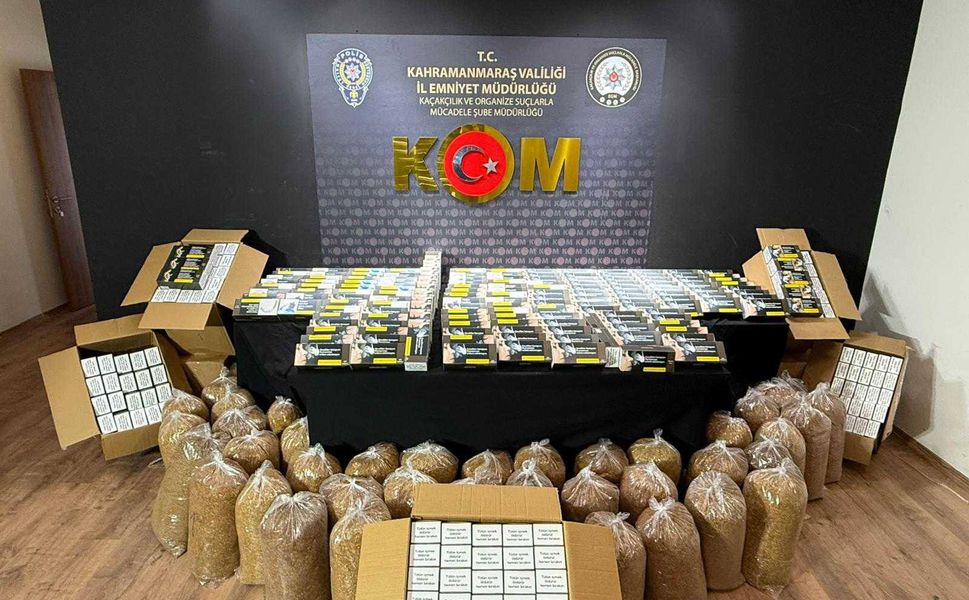 140 Bin Boş Makaron ve Uyuşturucu Ele Geçirildi