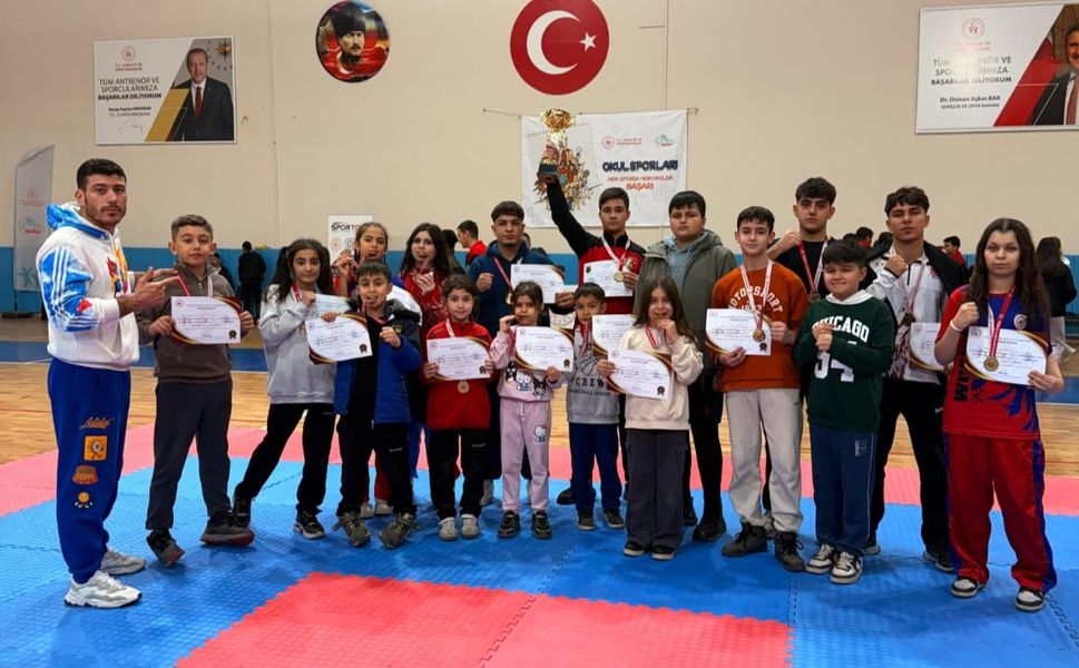 Afşin Gazi Spor Kulübü Wushu’da Bölge Şampiyonu Oldu