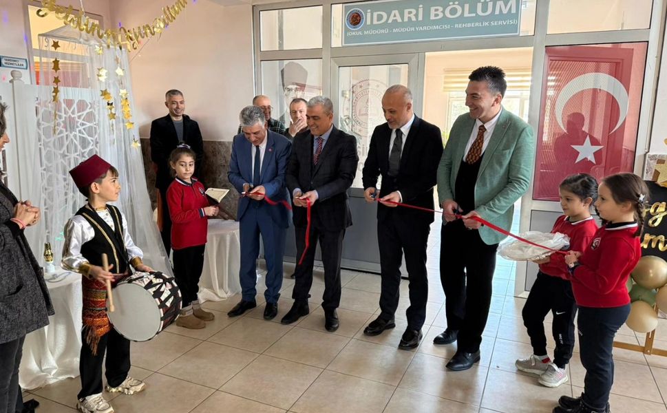 Afşinbey İlkokulu’nda Yeni Kütüphane Açıldı