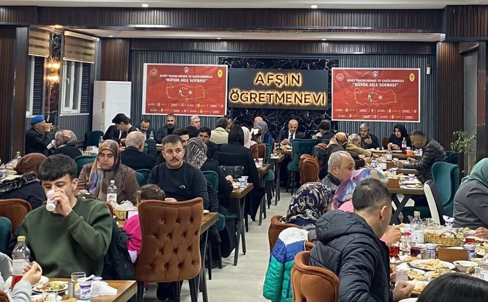 Afşin’de İlk İftar Şehit Aileleri ve Gazilerle Yapıldı