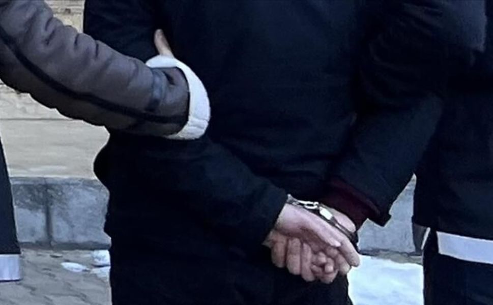 Oto Hırsızlığına Suçüstü: 2 Şüpheli Yakalandı