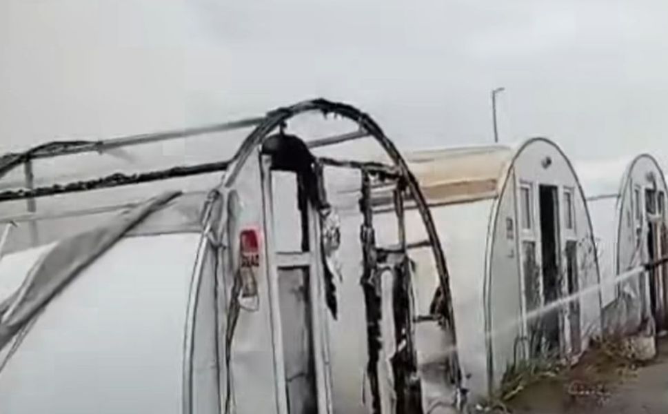 Konteyner Alevlere Teslim Oldu