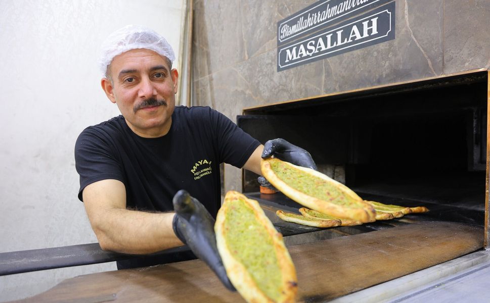 Ramazan Sofralarının Vazgeçilmezi: Fıstıklı Börek