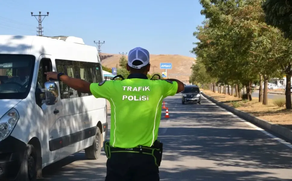 Trafik Cezalarına Büyük Artış: Yeni Düzenleme Yürürlükte
