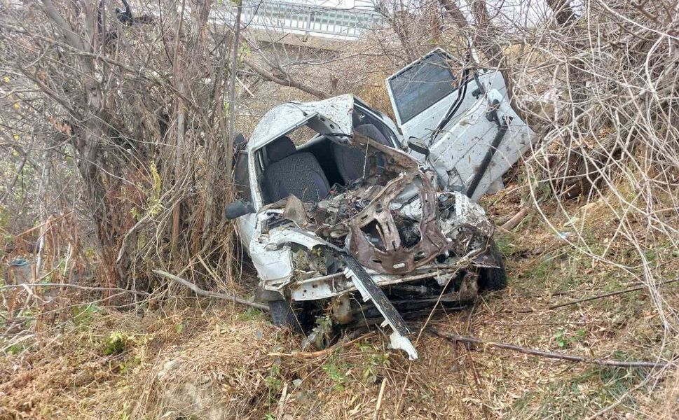 İki Ayrı Trafik Kazasında 6 Kişi Hastanelik Oldu