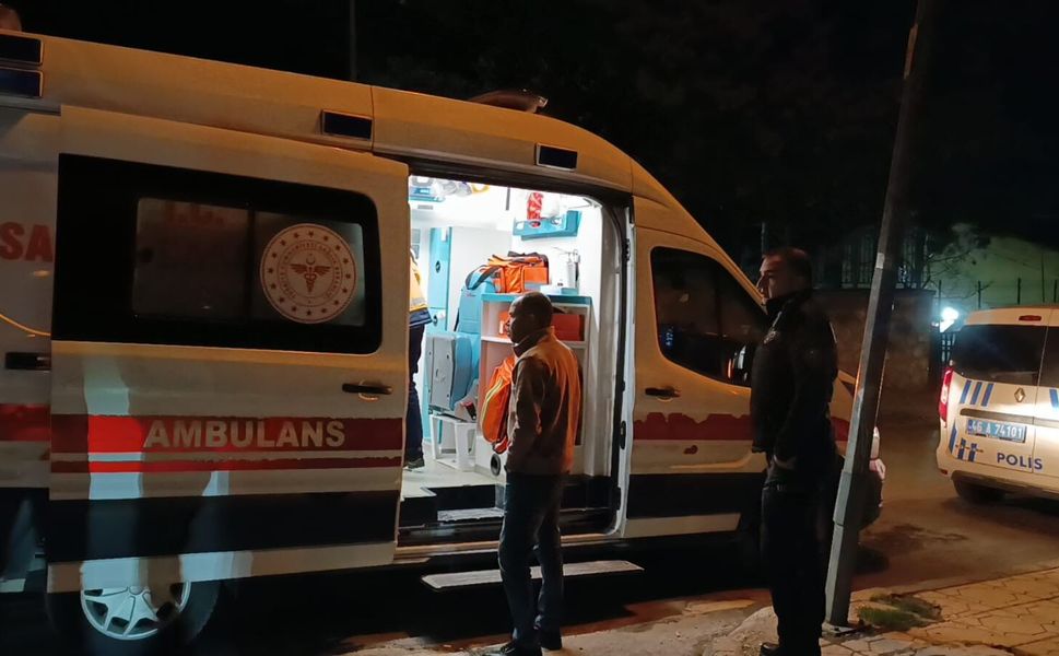 Gençlerin Tartışması Kanlı Bitti: 3 Yaralı