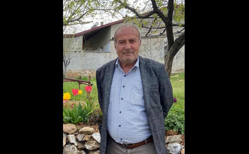 Nevzat Ünal Vefat Etti