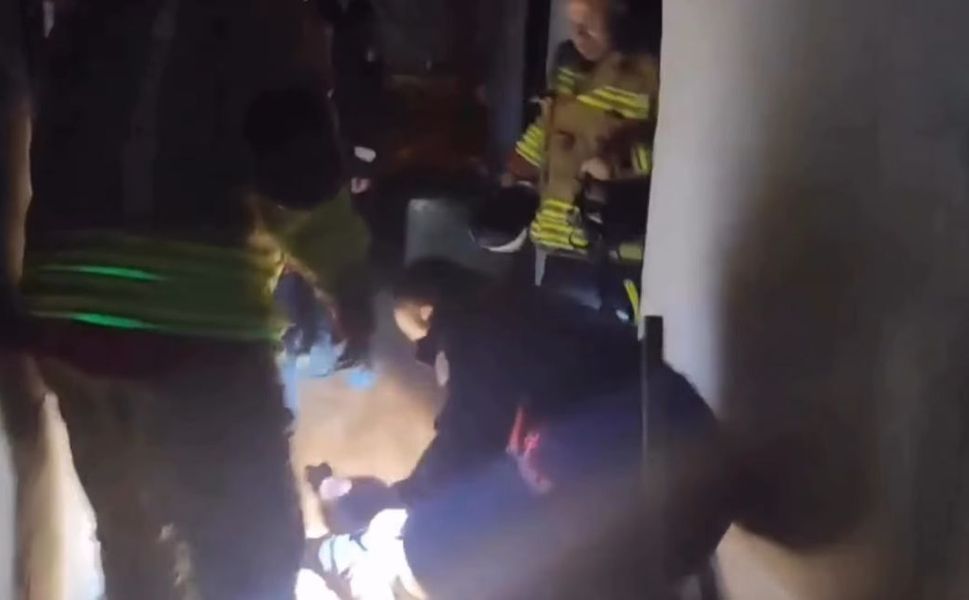 92 Yaşındaki Vatandaş Alevlerin Arasından Kurtarıldı