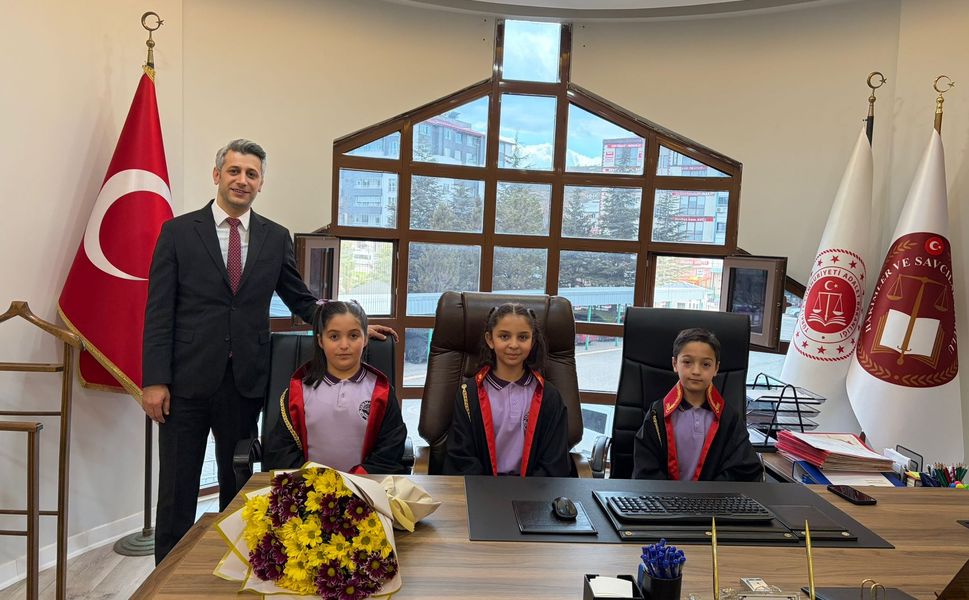 Afşin’de Başsavcılık Makamı Çocuklara Emanet Edildi