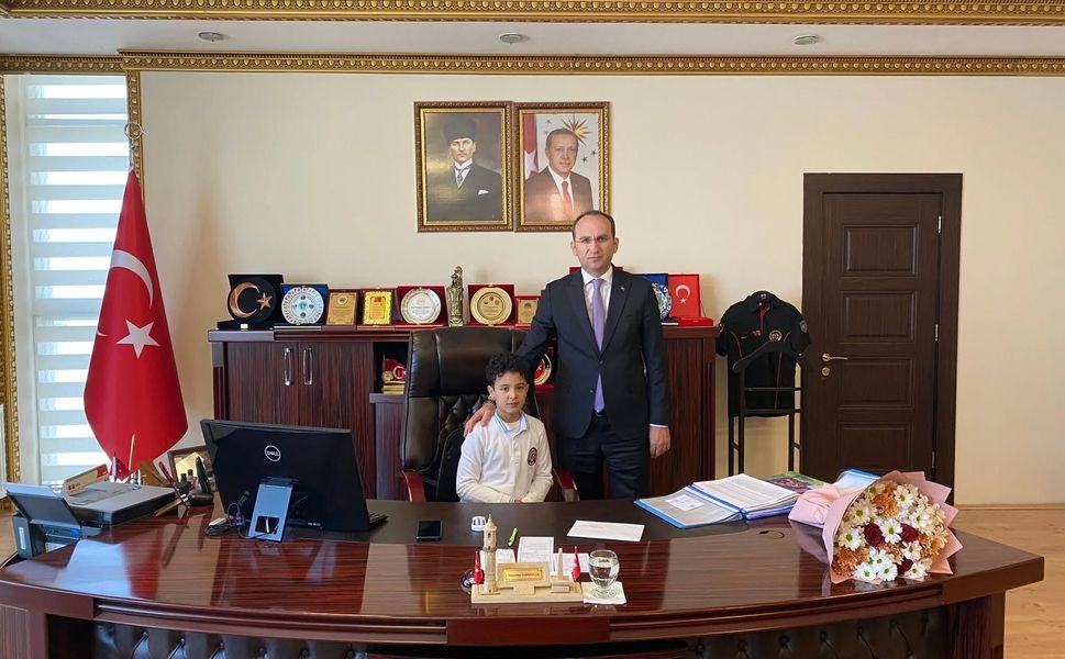 Afşin’de Kaymakamlık Koltuğu Minik Muhammet’e Emanet Edildi