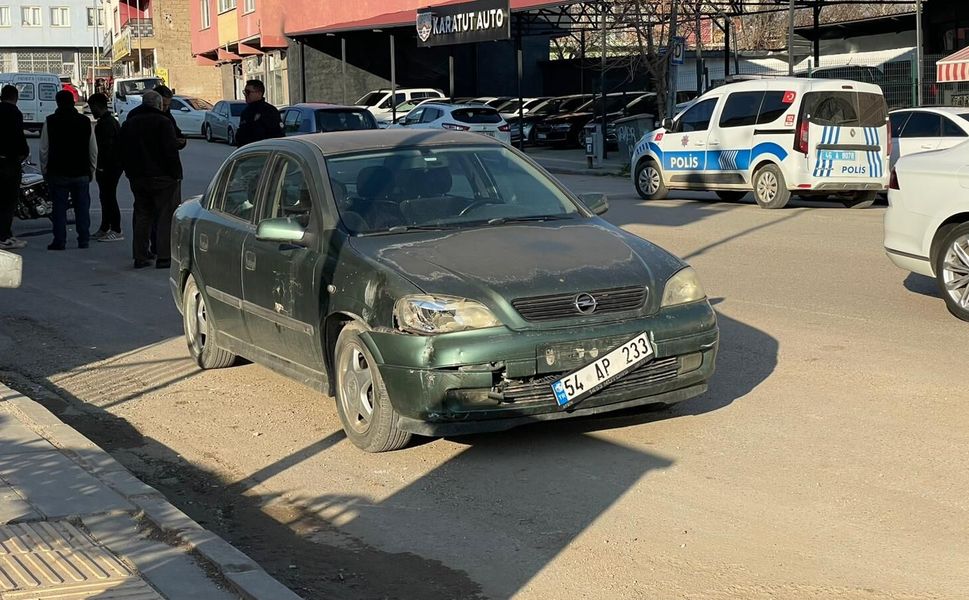 Afşin’de Otomobil ile Motosiklet Çarpıştı: 1 Yaralı