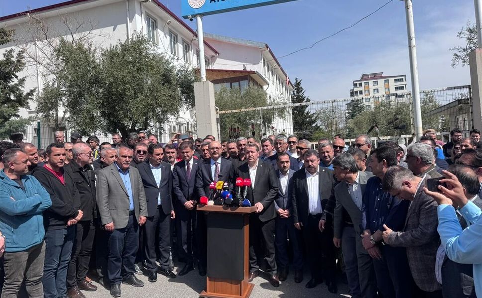 Sendika Başkanlarından Kahramanmaraş'taki Okul Saldırısına Tepki