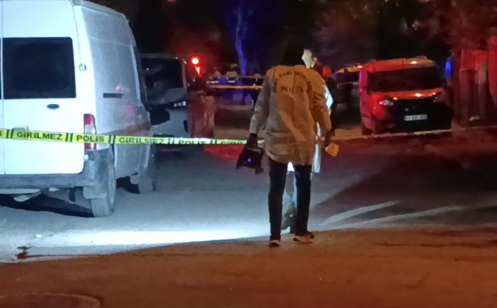 Aileler Arasında Silahlı Çatışma: 1’i Ağır 6 Yaralı!