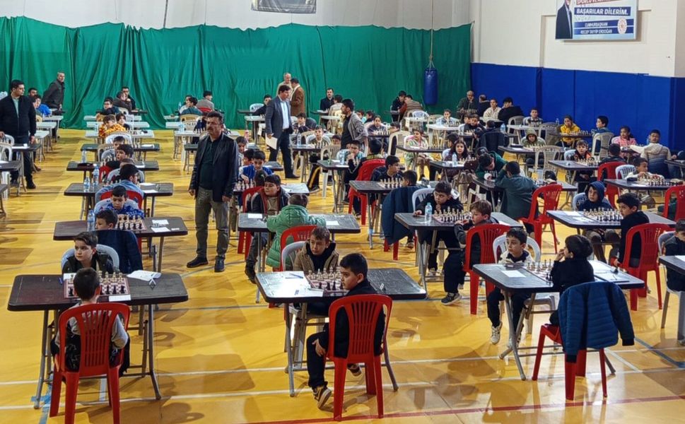 Çanakkale Zaferi Anısına Afşin’de Satranç Turnuvası Düzenlendi