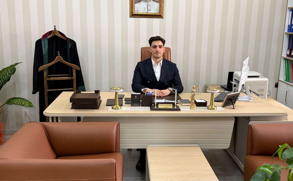 Avukat Mehmet Kalender Afşin’de Bürosunu Açtı