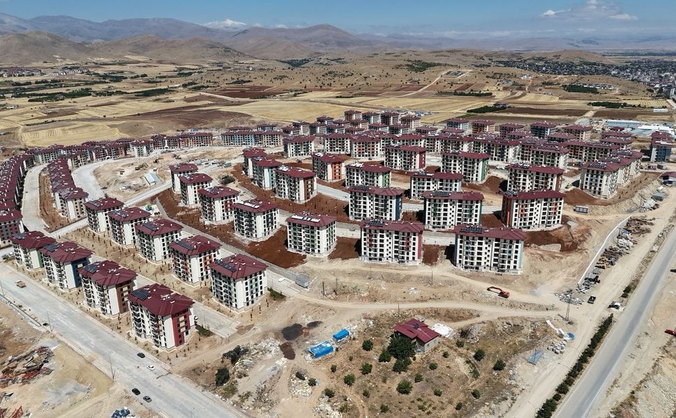 Deprem Konutlarında Yüzde 74 İndirim Fırsatı