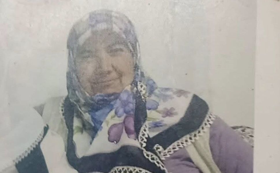 Emine Ağır Vefat Etti