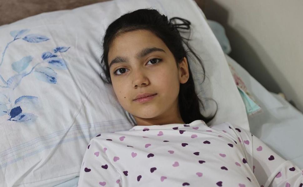 Fatma İkra, Kaybettiği Öğretmeni ve Arkadaşlarının Acısını Yaşıyor