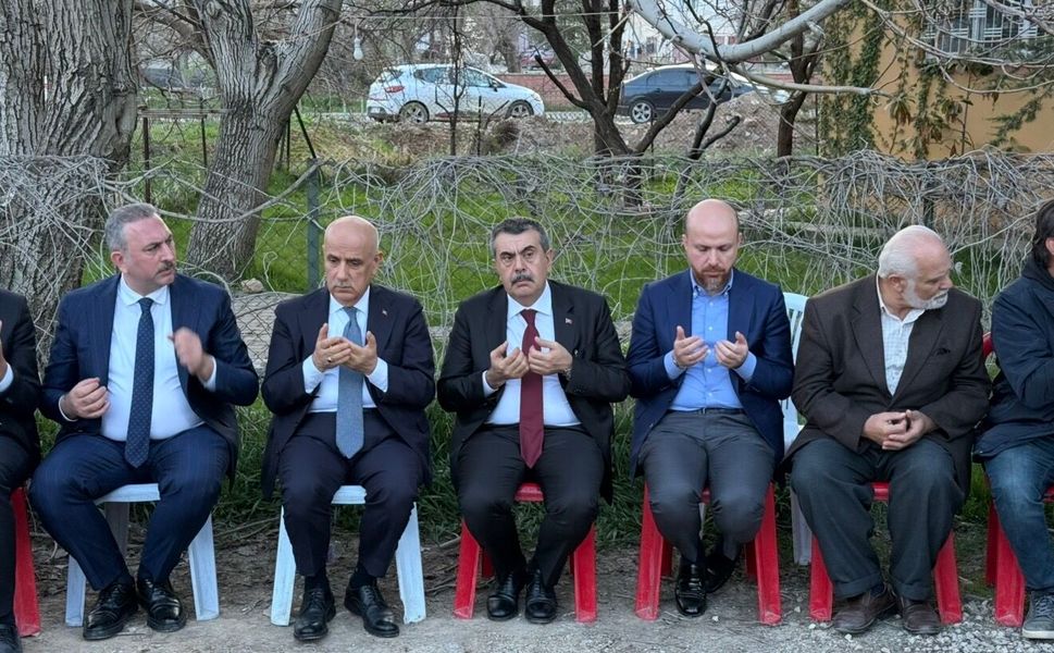 Bakan Tekin ve Bilal Erdoğan’dan Afşin’de Taziye Ziyareti