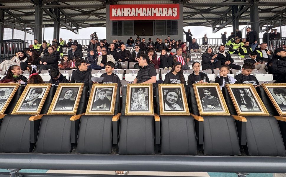 Kahramanmaraş İstiklal Spor, Ankara Demirspor Maçında Öğrenci ve Öğretmenleri Ağırladı