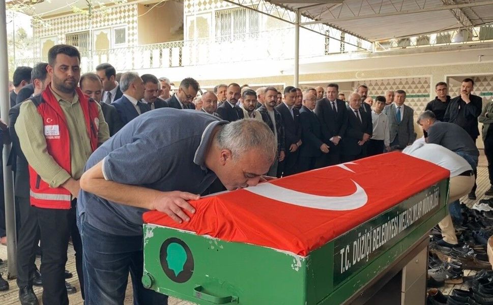 Kahramanmaraş’taki Saldırıda Hayatını Kaybeden Öğrenci Osmaniye’de Toprağa Verildi