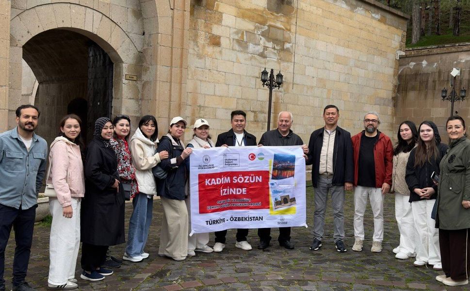 Özbekistanlı Akademisyenler, Ashab-ı Kehf Külliyesi’ni Ziyaret Etti