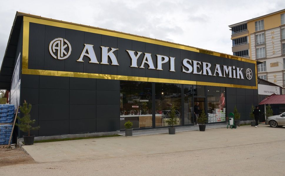 Afşin’de AK Yapı Seramik Yeni Adresinde Açılıyor